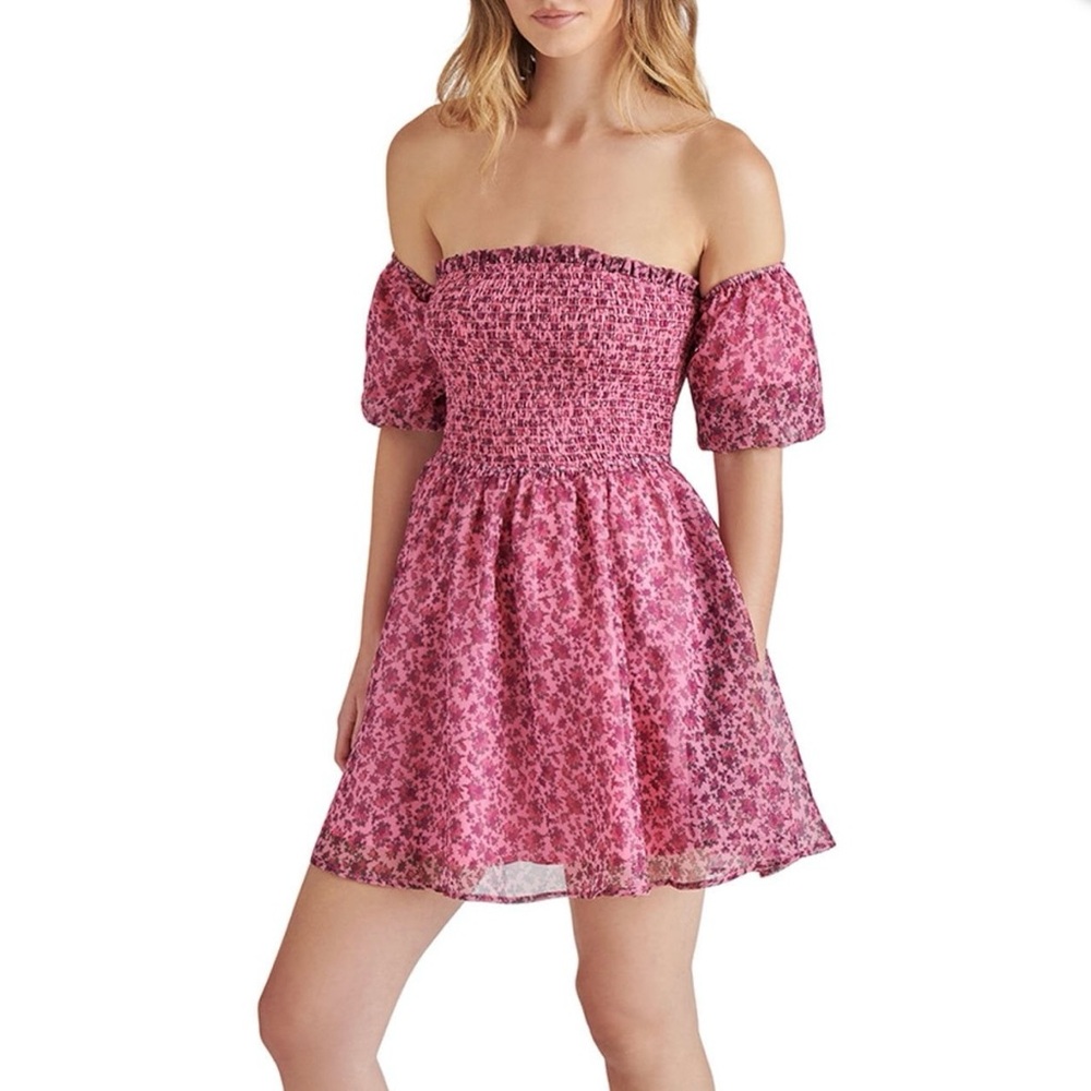 BETSEY JOHNSON Babydoll Puff Sleeve Smocked Bodice Mini Pink Floral Chiffon NWT